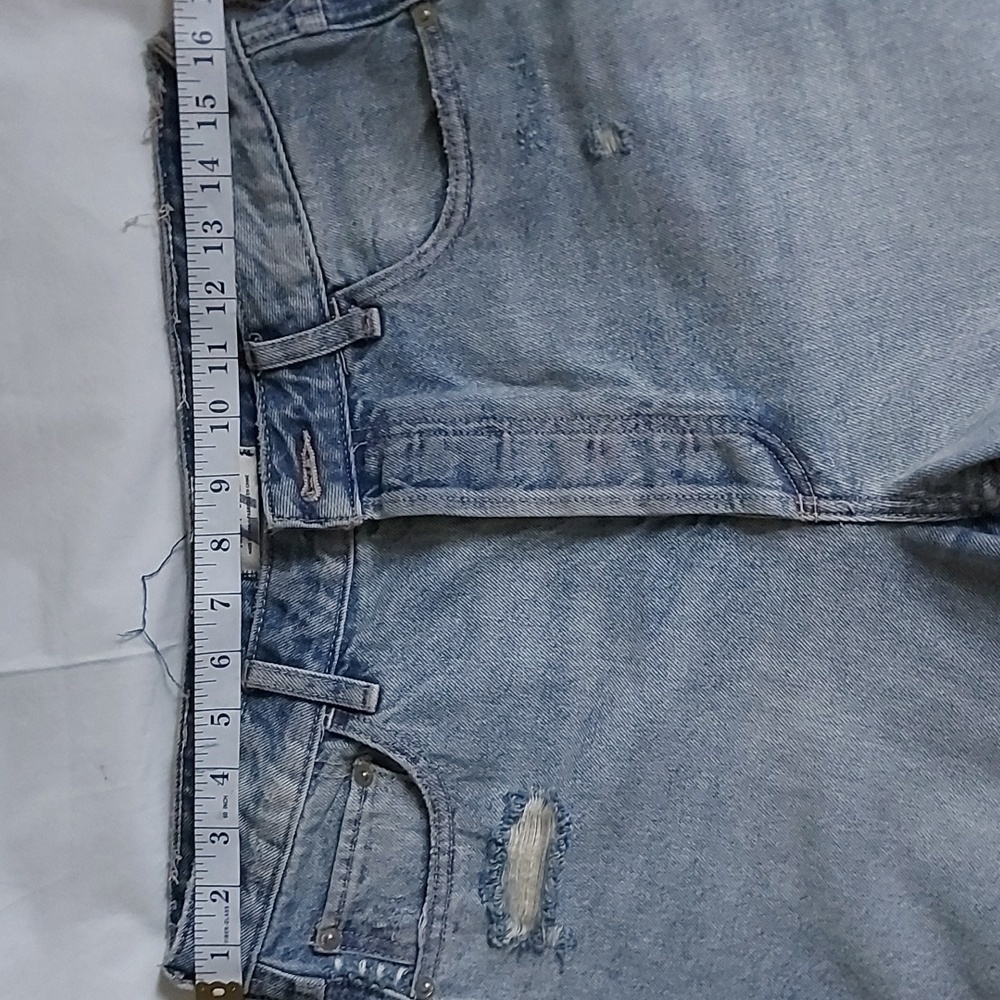 FREE People We The Free Baggy Tomboy Short Long Cut Off Denim Shorts size 27 NWT - Picture 7 of 9